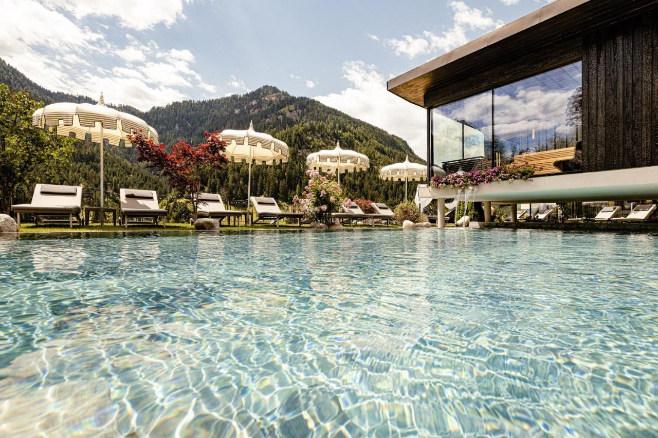 Alpin Garden Luxury Maison & Spa - Adults Only Ortisei Exterior foto
