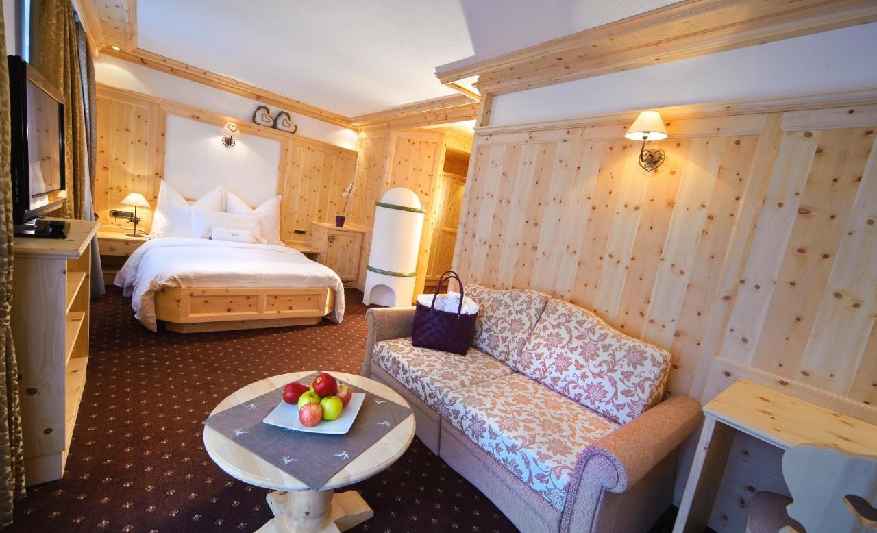 Alpin Garden Luxury Maison & Spa - Adults Only Ortisei Quarto foto